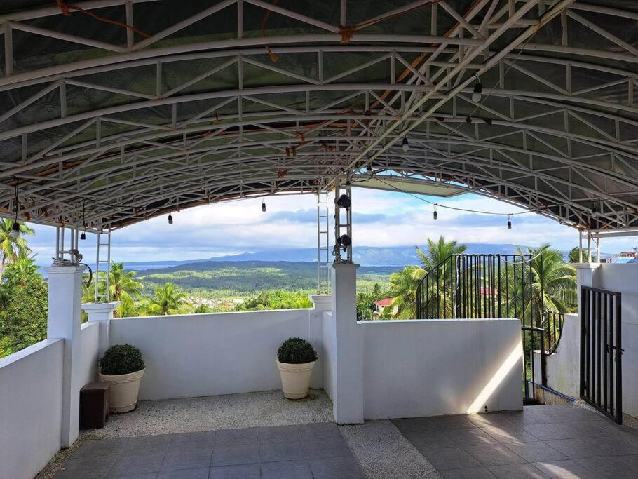 Arthur Private Resort Legazpi Luaran gambar