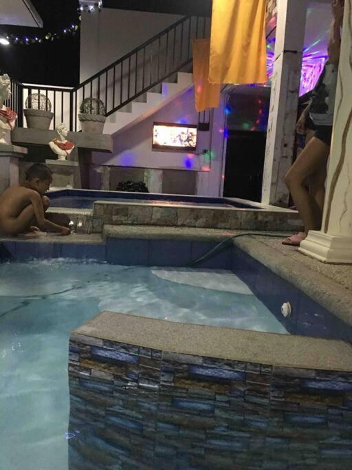 Arthur Private Resort Legazpi Luaran gambar